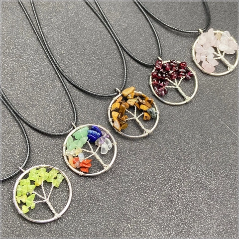 Tree Of Life Pendant Necklace Natural Stone Chips Wire Wrapped Handmade Healing Crystal Jewelry For Women