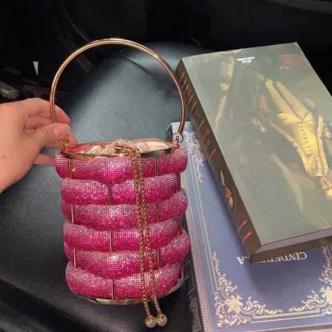 Glänzende Strass Eimer Tasche Metall Vogelkäfig Handgewebte Abendtasche Mit Künstliche Perlenquaste Satin Kordelzug Handtasche