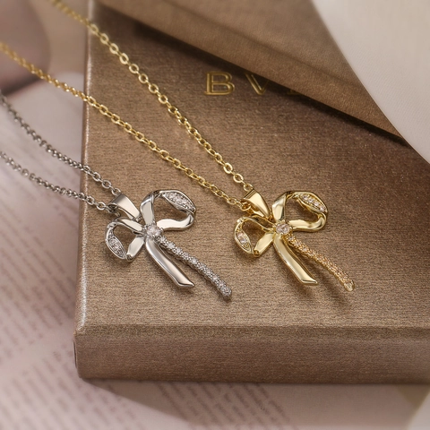 Collier Pendentif Nœud Cuivre Zircon Élégant Bijou Chic Pour Femme Accessoire De Mode