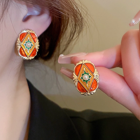 Vintage Quadratische Ohrstecker Legierung Emaille Kunstperle Mit Silbernen Ohrstiften Französischer Retro-Stil Damen