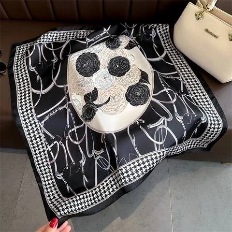 Vintage Camellia Print Satin Square Scarf Women Elegant Houndstooth Chain Pattern Silk Like Bandana Headscarf Neck Scarf