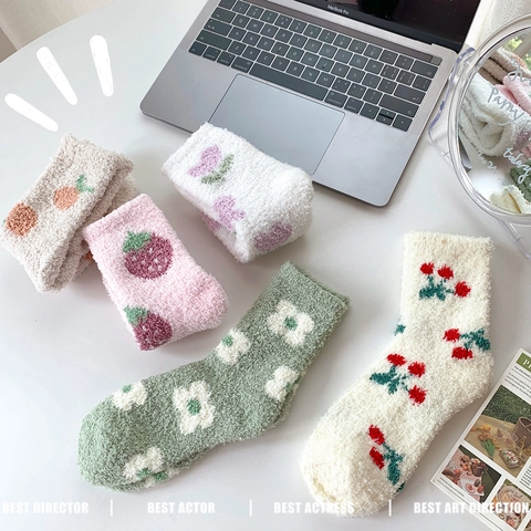 Chaussettes En Polaire Corail Pour Femmes Épaisses Chaudes En Peluche Chaussettes De Maison Motif Fraise Cerise Doux Moelleux