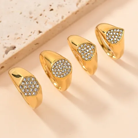 Fashion Stainless Steel Finger Rings For Women Gold Plated Heart Hexagon Teardrop Geometric Shapes Paved Rhinestones Light Luxury