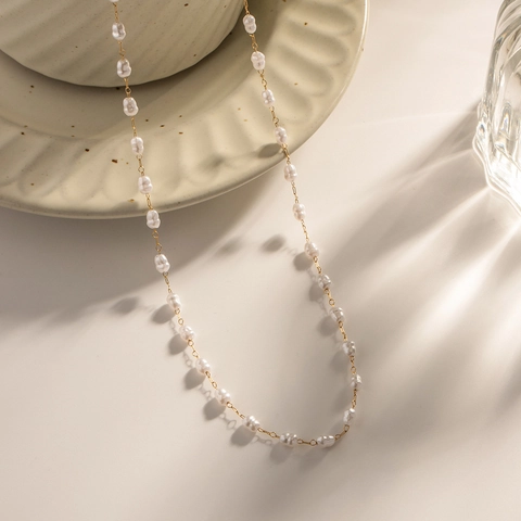 Vintage Baroque ABS Artificial Pearl Necklace Stainless Steel Gold Plated Chain Elegant Minimalist Jewelry For Women
