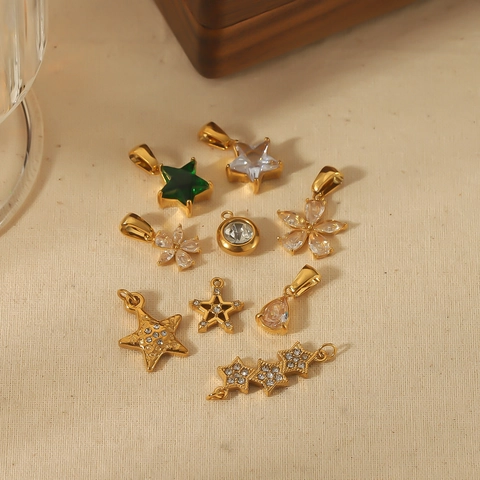 Pendenti Ciondoli In Acciaio Inossidabile Placcato Oro Zirconia Forme Stella Fiore Stella Marina Per Gioielli DIY