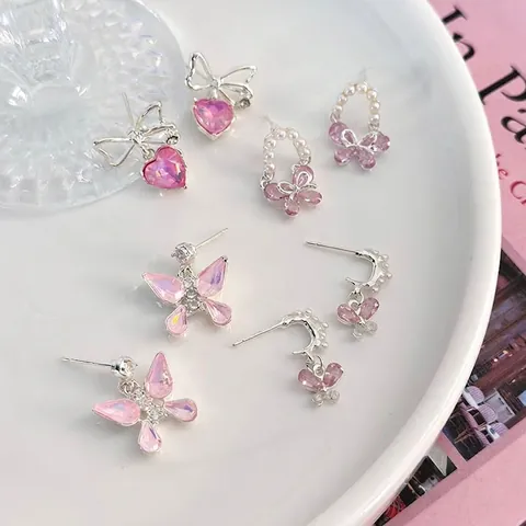 Orecchini A Farfalla Con Cristallo Rosa Perla Artificial Rame Zircone E Perno In Dolce Per Donne