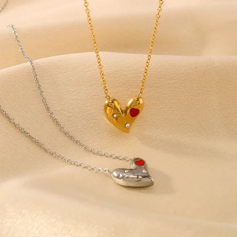 Elegant Heart Pendant Necklace Titanium Steel 18K Gold Plated With Zircon Rhinestones 3D High End Jewelry Women
