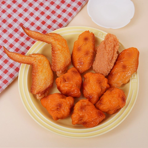 Realistisches Simuliertes Hähnchen-Nugget-Modell Realistisches PVC Künstliches Brathähnchen Lebensmittel Fotografie Requisite Dekor Schlüsselanhänger