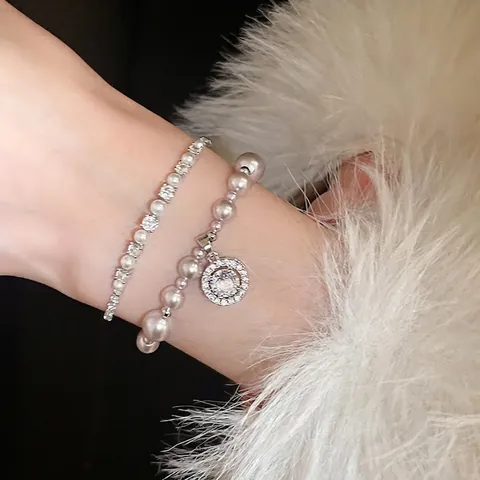 Elegant Pink Artificial Pearl Bracelet For Women With Round Halo Cubic Zirconia Pendant Adjustable Silver Chain Commuter Jewelry
