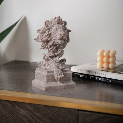 Retro Resin Mini Lion Horse Head Sculpture Desktop Ornaments Creative Animal Bust Statue For Office Home Wine Cabinet Decor