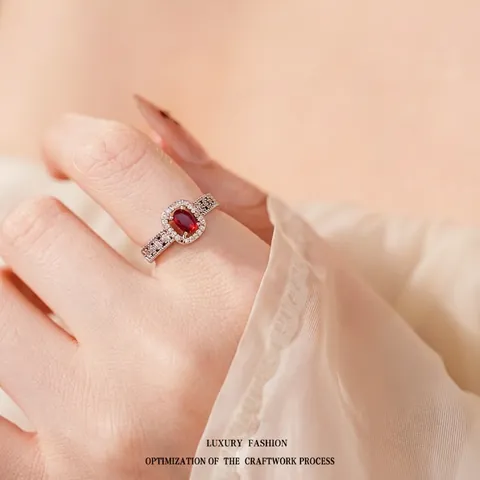 Elegante Anillo Abierto Halo De Circón Rojo Ovalado Cobre Con Micro Pavé De Zirconia Blanca Joyas De Lujo Para Mujeres
