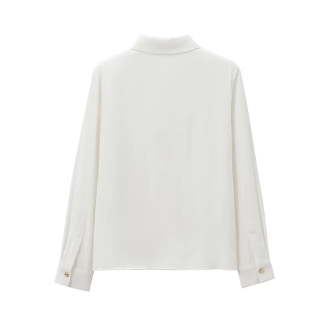Elegante Blusa De Mujer Blanca Manga Larga Hombreras Poliéster Crepé Botonadura Sencilla Botones De Metal Bolsillo Casual