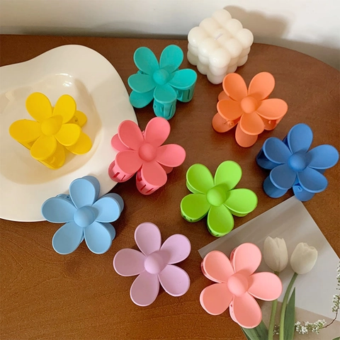 Flower Hair Claw Clips Matte Nonslip Strong Hold Elegant Floral Shark Clips Hair Accessories For Women Girls