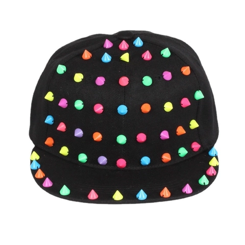 Casquette De Baseball Punk À Pointes Polyester Hip Hop Snapback Avec Rivets En Plastique Colorés Pour Hommes Femmes