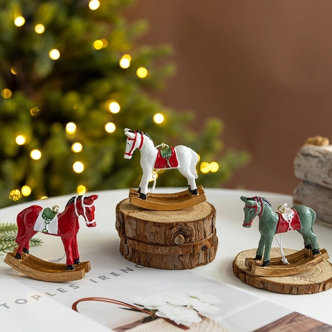 Ornement De Cheval À Bascule De Noël En Résine Peinte Décor De Bureau Pendentif Festif Style Vintage