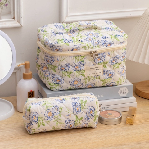 Quilted Cosmetic Bag Large Capacity Portable Floral Storage Pouch Cute Flower Makeup Organizer For Women Daily Travel