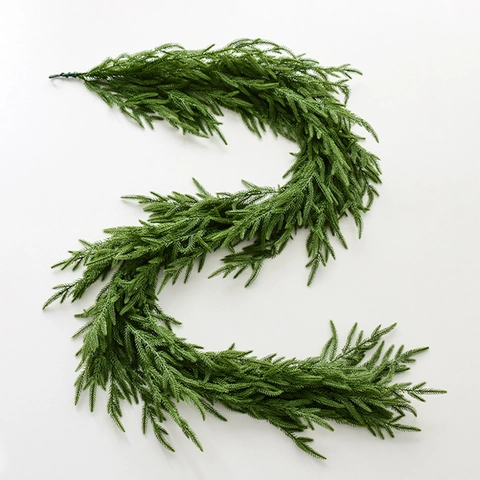 Realistische Künstliche Norfolk Kiefer Weihnachtsgirlande Weiches PE Real Touch Grünes Laub Für Kamin Treppe Feiertag Party Dekoration