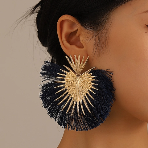 Bohemian Fan Shaped Tassel Statement Earrings For Women Vintage Gold Alloy Sun Pattern Silk Fringe Ethnic Drop Earrings Jewelry Gift