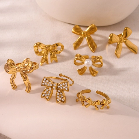 Bagues Noeud En Acier Inoxydable Pour Femmes Tendance Asymétrique Zircon Faux Künstliche Perle Ajustable Bijoux De Doigt