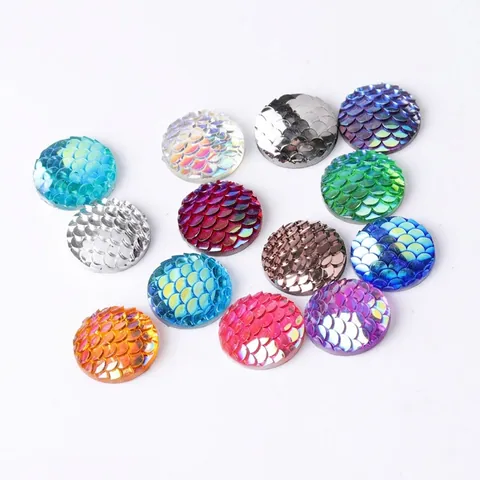 Στρογγυλά Resin Cabochons Με Λέπια Ψαριού Επίπεδη Πλάτη Ιριδίζοντα Λέπια Γοργόνας Αξεσουάρ Κατασκευής Κοσμημάτων DIY