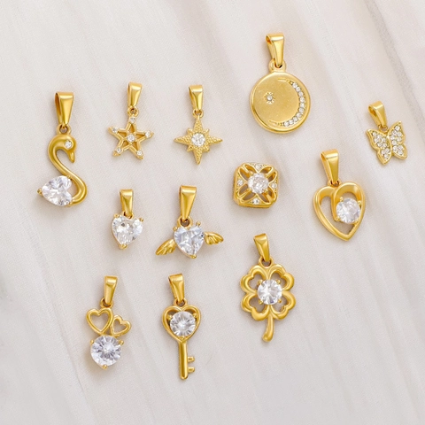 Accessoire Pendentif en Acier Inoxydable Zircone Plaqué Or 24K Trèfle Cœur Cygne Papillon pour la Création de Bijoux Femme