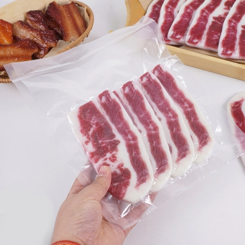 Realistic Simulation Snowflake Beef Slices Model PVC Artificial Food Vacuum Pack Props Restaurant Decor Photography Toy