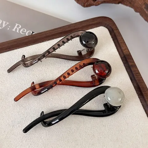 Retro Acryl Harz Bananen Haarspange Für Frauen Mit Deko Kugel Eleganter Twist Haarnadel Rutschfestes Styling Accessoire