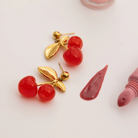 Orecchini Pendenti A Ciliegia In Acciaio Inossidabile Placcato Oro 18K Resina Rossa Gioielli Per Donna Anallergici