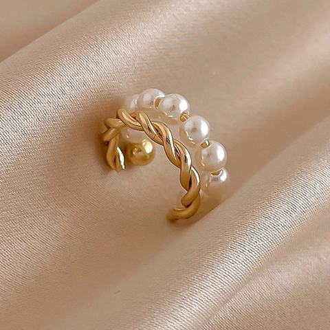 Zweilagige Ear Cuff Gedrehtes Metall Und Weiße Künstliche Perle Ohne Ohrlöcher Vergoldetes Kupfer Elegante Schmuck Für Damen