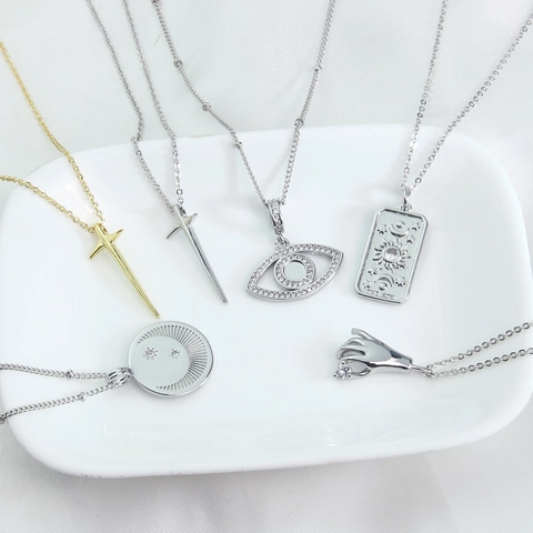 Collana con Ciondolo in Rame con Strass Vintage Sole Luna Stella Croce Malocchio Stile Tarocchi Gioielli Donna Oro Argento