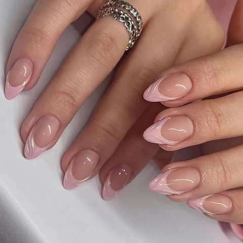 Franse Stijl Kunstnagels Amandel Nude Roze Met Lijnen Afneembare Volledig Dekkende Kunstnagels Voor Vrouwen