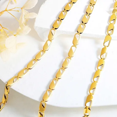 Set Gioielli in Acciaio al Titanio Vintage Francese per Donna Collana Bracciale Placcato Oro 18K Geometrico Cavo Strass
