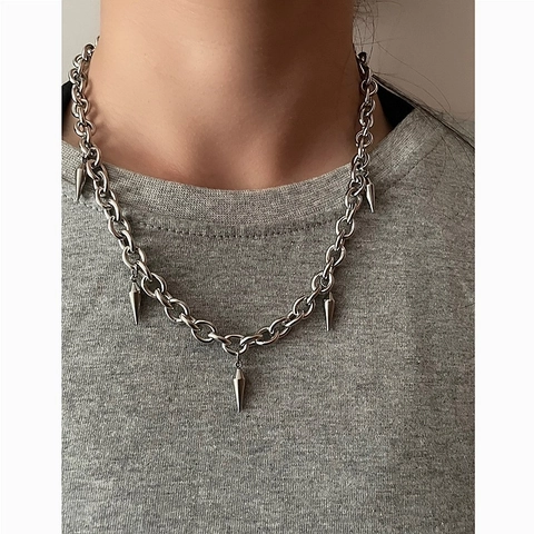Collier Pendentif Pointe En Acier Inoxydable Punk Chaîne Lourde Ras Du Cou À Rivets Coniques Pour Hommes Femmes Hip Hop