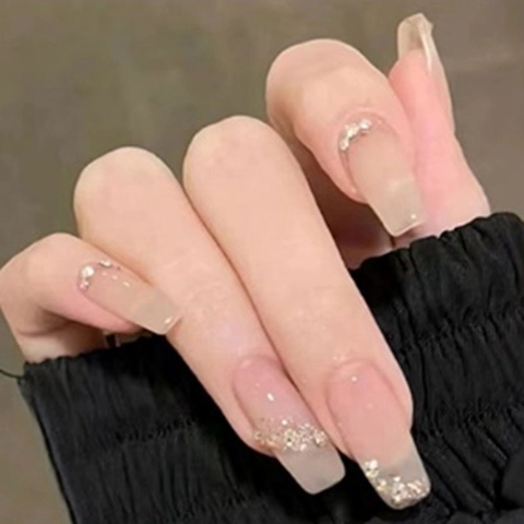 Lange Coffin Press On Nagels Nude Roze Strass Glitter Kunstnagels Voor Vrouwen Elegant