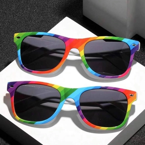 Rainbow Striped Sunglasses PC Frame UV Protection Wayfarer Fashion Eyewear For Men Women Outdoor Party