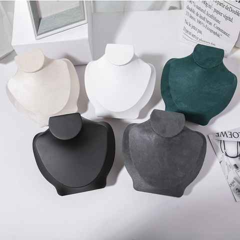 Necklace Display Stand Bust Solid Wood Base Velvet PU Leather Pendant Jewelry Organizer Professional Showcase Elegant