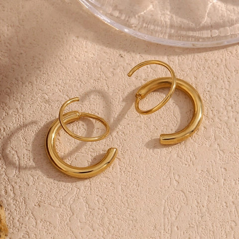 Boucles d'Oreilles Créoles Double Couche en Acier Inoxydable Minimaliste Plaquées Or 18K Spirale Enroulée pour Femmes Bijoux Géométriques