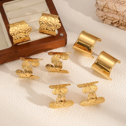 Stainless Steel Flower Leaf C-Shaped Stud Earrings For Women Gold Plated Textured High-End Fashion Jewelry