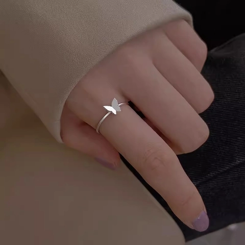 Anello Aperto a Farfalla Placcato Argento per Donna Lusso Leggero Stile Ins Minimalista Regolabile Anello da Dito Farfalla Gioielli Regalo