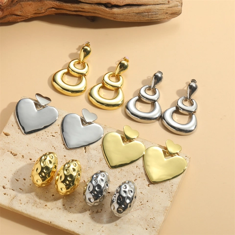 Minimalist Hammered Copper Heart Stud Earrings For Women Vintage Metallic Gold Silver Plated Irregular Geometric Jewelry Gift