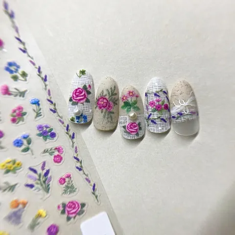 Autocollants À Ongles Fleurs Broderie Texture 5D Ultra Mince Adhésif Décoration Manucure DIY Pour Femmes