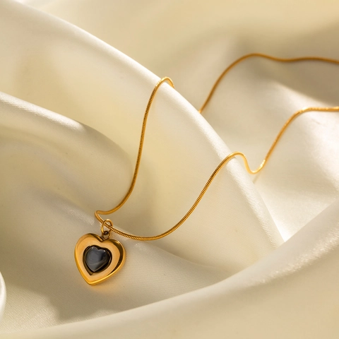 Collana Con Ciondolo A Cuore E Orecchini In Acciaio Al Titanio Placcato Oro 18K Vintage Elegante Gioielli Da Donna