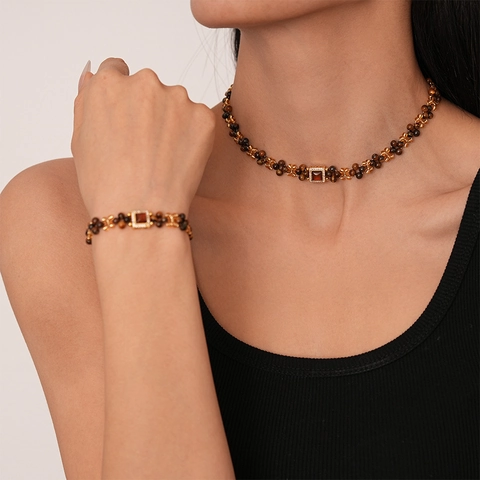 Collana Con Pendente Quadrato Vintage Imitazione Pietra Occhio Di Tigre Zircone Perline Catena Di Rame Stile Maillard Gioielli Donna