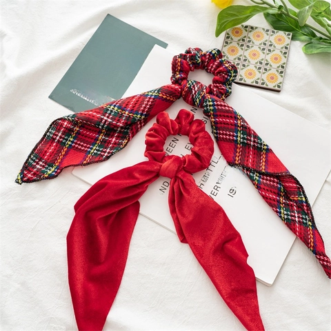 Kerst Scrunchies Met Lange Lint Stroomlijnen Fluweel Rood Groen Plaid Boog Elastische Haarbanden Voor Vrouwen Vakantie