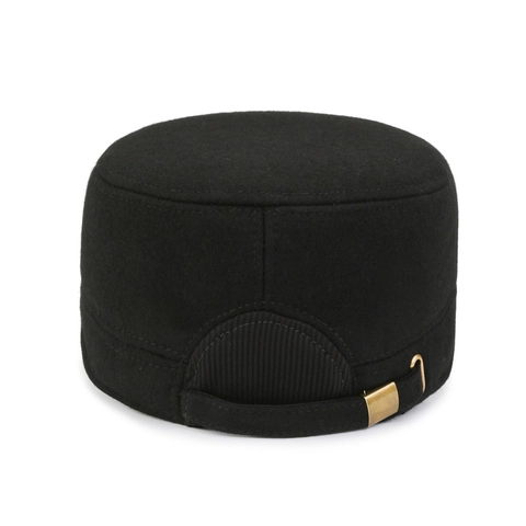 Herren Cadet Cap Wollener Flacher Hut Mit Ohrenklappen Winter Warm Militärstil Verstellbar Lederstreifen Metall Dekor