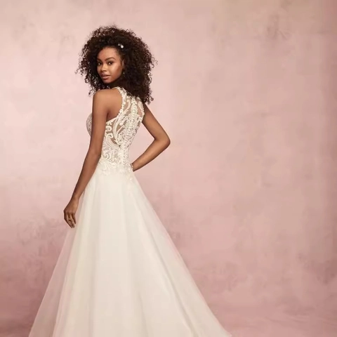 White Lace Halter Wedding Dress Sleeveless A-Line Tulle Bridal Gown Elegant Formal Apparel For Modern Bride