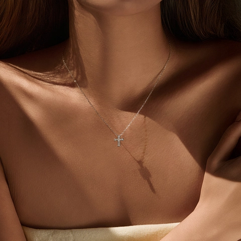 S925 Sterling Silver Moissanite Cross Pendant Necklace For Women D Color VVS1 Moissanite Full Pave Elegant Clavicle Chain Jewelry