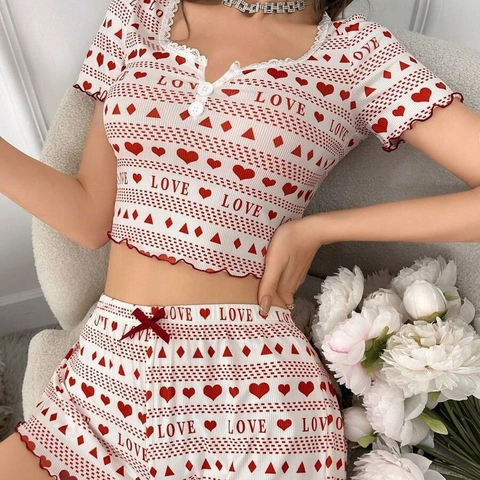 Pigiama Top E Pantaloncini Donna Poliestere Elastan Maglia Pizzo Scollo V Stampa Cuore Love Bordo Arricciato Dolce