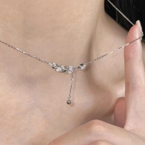 Elegante Collar Con Colgante de Espiga de Trigo de Aleación Con Diamantes de Imitación para Mujer Color Plata Joyería