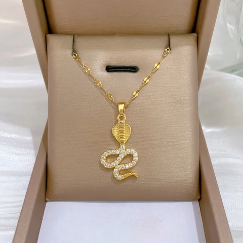 Collana Con Pendente A Serpente Cobra Con Catena In Acciaio Inossidabile E Rame Intarsiato Di Zircone Per Donna